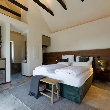Apartmán Luxus Kellerstoeckl Mit Privatem Hot Tub *